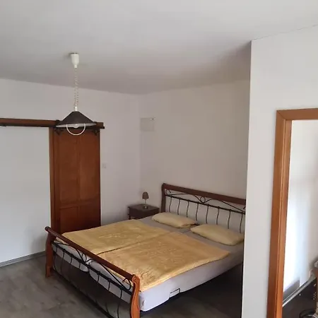 Bardi بيت ضيافة هامر نا جيزيري